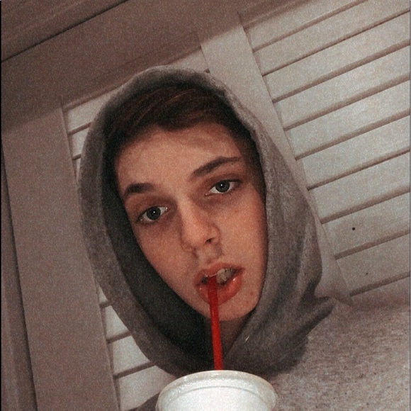 Meet your Posher, Robby - Picture 1 of 1